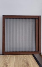 Plase antiinsecte tip pliseu – Protecție elegantă și eficientă împotriva insectelor - imagine 4